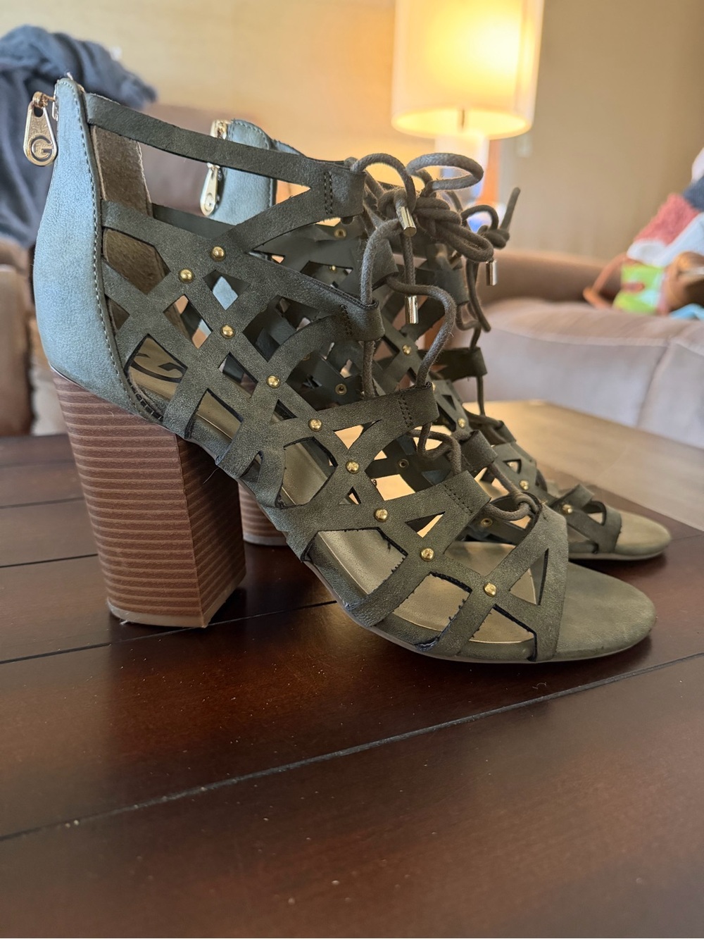 G by Guess Olive Cutout Lace-Up Block Heel Sandals Size 10